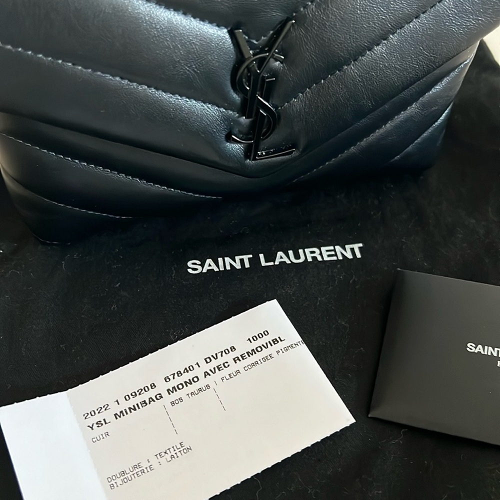 YSL Quilted Toy LouLou Bag - 2022 Minibag Mono Avec Removibl. Used once on Bday